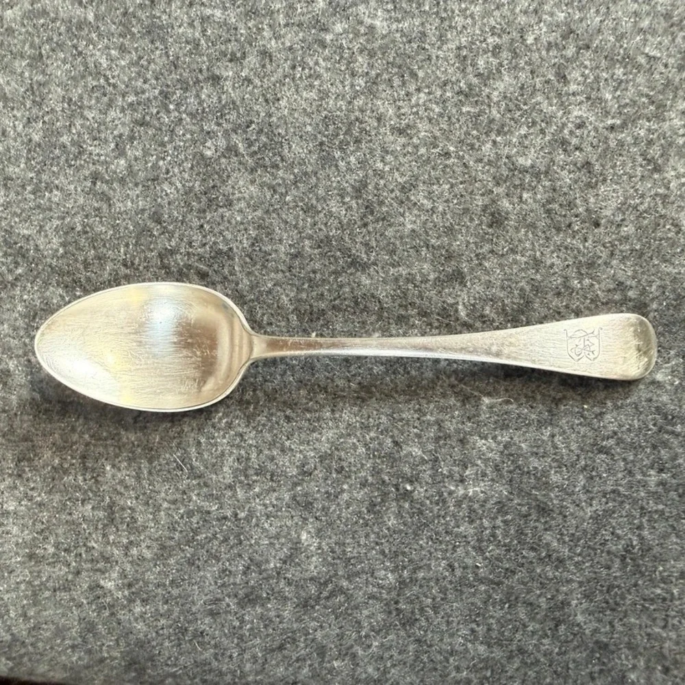 Antique‎ William Page WP EP Silver Plate Teaspoon Monogrammed Fiddle Shell Spoon